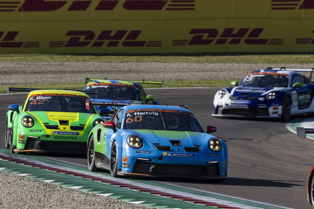 Dækkene udfordrede Alexander Hartvigs Carrera Cup-debut
(Foto: Steve Rayyan Mack & Porsche Motorsport)